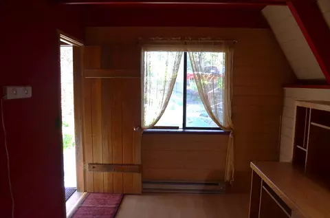 Entry Way - 132 Ozmar Ln, Crescent, OR 97733 photo 1 of 6