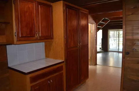 Kitchen - 132 Ozmar Ln, Crescent, OR 97733 photo 4 of 4