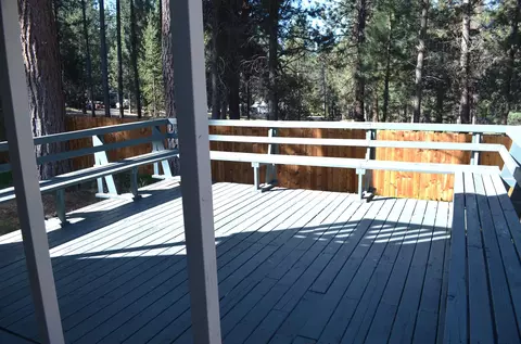 Exterior - 132 Ozmar Ln, Crescent, OR 97733 photo 2 of 11