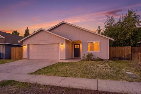 16480 Heath Dr, La Pine, OR 97739