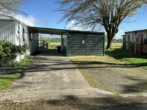 2600 Stearns Way #SPC 11B, Medford, OR 97501