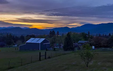 Other - 587 Summit Loop, Grants Pass, OR 97527 photo 11 of 11
