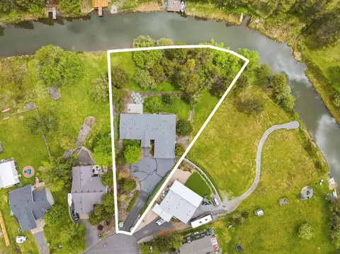 17190 Wood Duck Ct, Bend, OR 97707