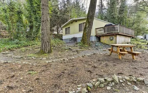7949 Rogue River Hwy, Grants Pass, OR 97527