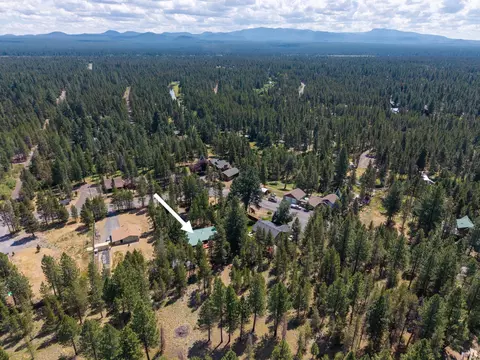 56203 Stellar Dr, Bend, OR 97707 photo 46
