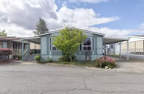 2373 Sequoia Ct, Grants Pass, OR 97527