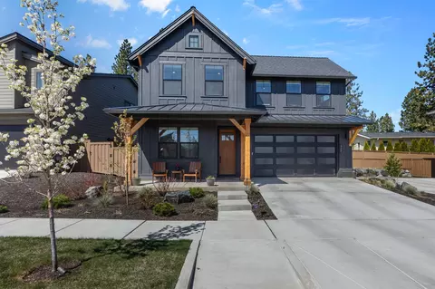 19201 NW Mt Shasta Dr, Bend, OR 97703