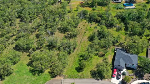 374 Avalon Ter, Eagle Point, OR 97524 photo 4