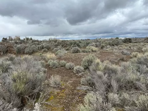 0 NW Arrowhead Apn 6055 Loop, Christmas Valley, OR 97641