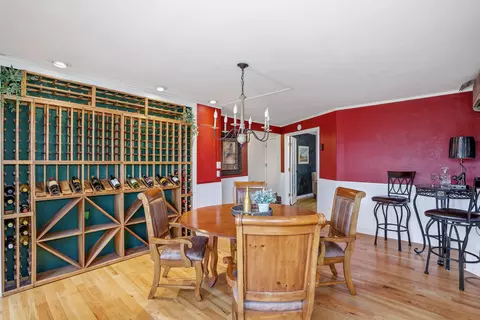 Dining - 3850 E Antelope Rd, Eagle Point, OR 97524 photo 1 of 3