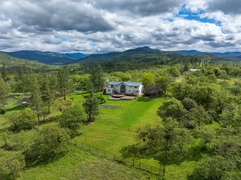 Other - 3850 E Antelope Rd, Eagle Point, OR 97524 photo 9 of 13