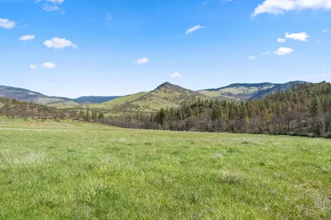 buckhorn road, Ashland, OR 97520