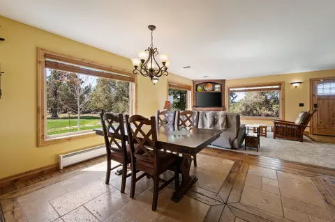 Dining - 60135 Stirling Dr, Bend, OR 97702 photo 2 of 2