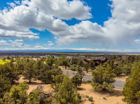 16539 SW Vaqueros Way #6, Powell Butte, OR 97753