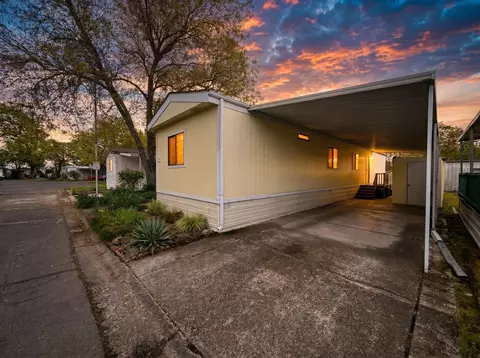 6850 Downing Rd #SPC 2, Central Point, OR 97502