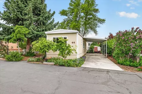 355 Colver Rd UNIT 44, Talent, OR 97540