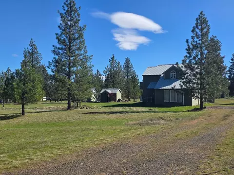 271 S Fairway Rd, Tygh Valley, OR 97063