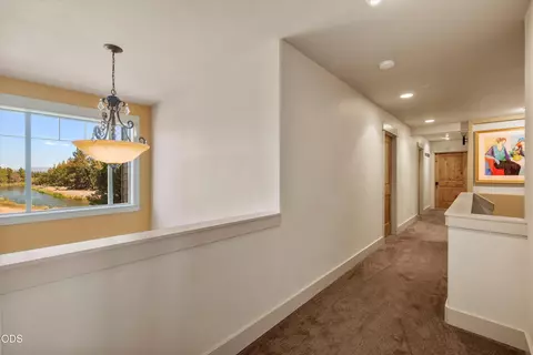Entry Way - 24442 Dodds Rd, Bend, OR 97701 photo 4 of 5