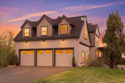 Exterior - 24442 Dodds Rd, Bend, OR 97701 photo 8 of 9
