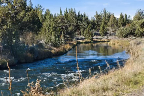 24442 Dodds Rd, Bend, OR 97701
