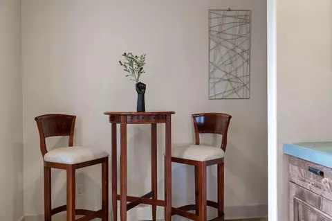 Dining - 24442 Dodds Rd, Bend, OR 97701 photo 3 of 5