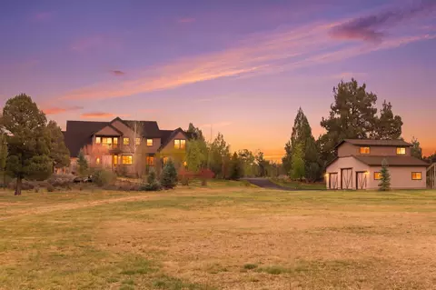 Exterior - 24442 Dodds Rd, Bend, OR 97701 photo 6 of 9