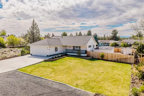 20795 Arago Cir, Bend, OR 97703