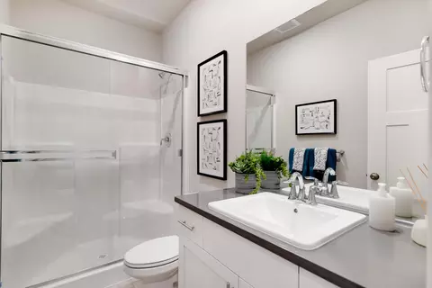 Bath - 63202 NE Carly Ln, Bend, OR 97701 photo 1 of 4
