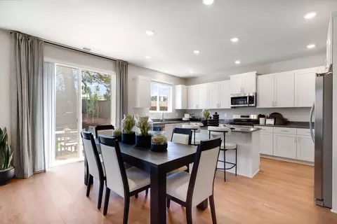 Dining - 63202 NE Carly Ln, Bend, OR 97701 photo 1 of 2