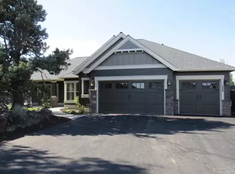 63175 Dakota Dr, Bend, OR 97701