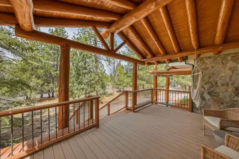 Exterior - 63375 Saddleback Dr, Bend, OR 97703 photo 3 of 12