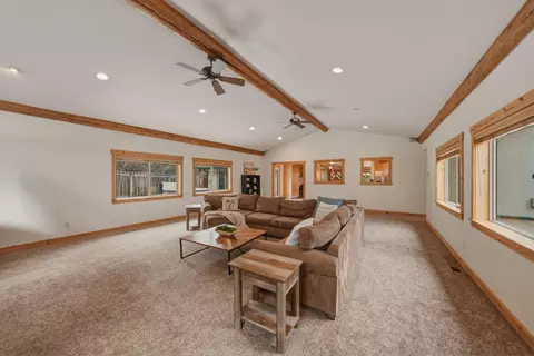 Living - 63375 Saddleback Dr, Bend, OR 97703 photo 5 of 5