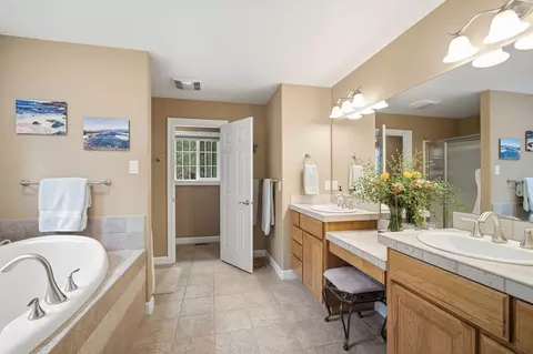 Bath - 14234 Whitewater Loop, La Pine, OR 97739 photo 1 of 6