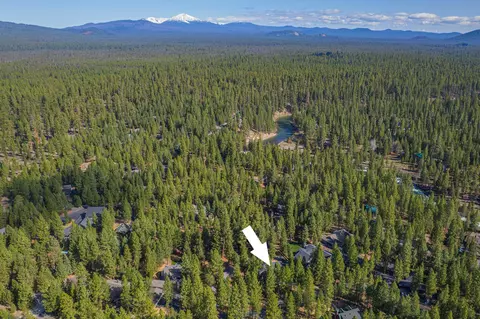 View/Area - 14234 Whitewater Loop, La Pine, OR 97739 photo 2 of 7