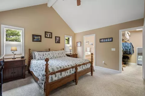Bedroom - 14234 Whitewater Loop, La Pine, OR 97739 photo 3 of 9