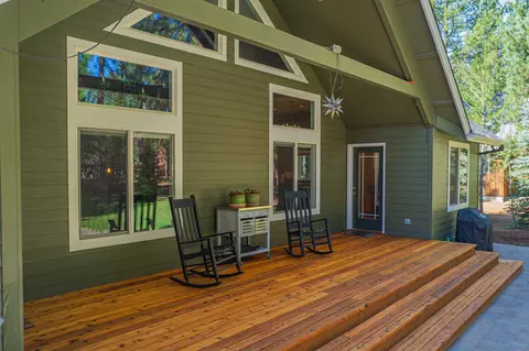 Exterior - 14234 Whitewater Loop, La Pine, OR 97739 photo 5 of 11