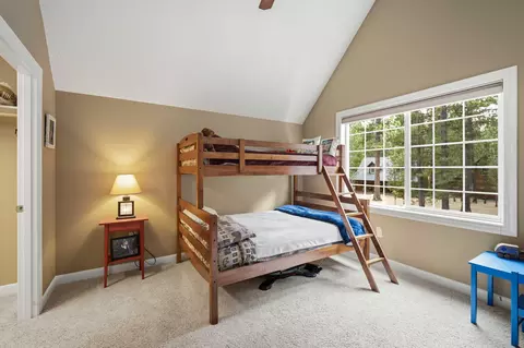 Bedroom - 14234 Whitewater Loop, La Pine, OR 97739 photo 5 of 9