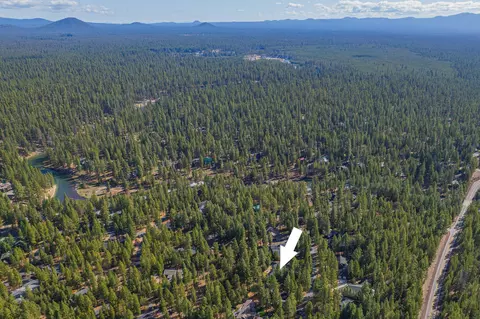 View/Area - 14234 Whitewater Loop, La Pine, OR 97739 photo 5 of 7