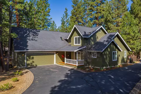 Exterior - 14234 Whitewater Loop, La Pine, OR 97739 photo 4 of 12