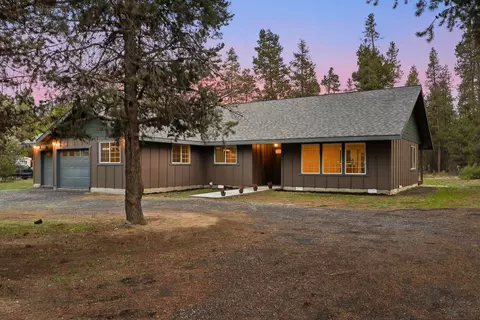 Exterior - 15905 Pine Ln, La Pine, OR 97739 photo 13 of 13
