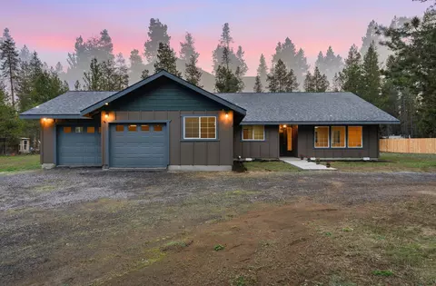 Exterior - 15905 Pine Ln, La Pine, OR 97739 photo 2 of 13