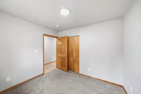 Bedroom - 15905 Pine Ln, La Pine, OR 97739 photo 6 of 6