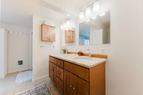 Bath - 51332 Preble Way, La Pine, OR 97739 photo 2 of 3