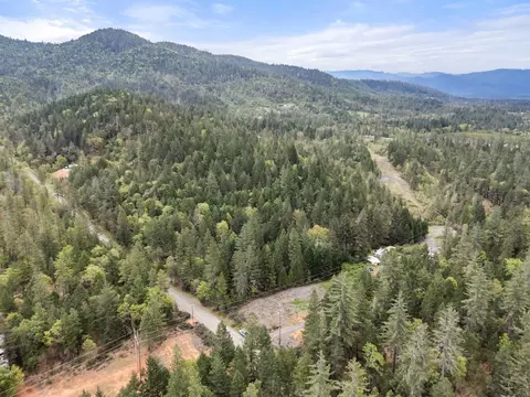 453 Glendon Rd, Kerby, OR 97531 photo 35
