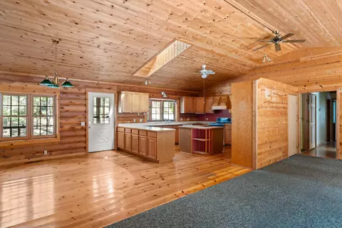 453 Glendon Rd, Kerby, OR 97531 photo 6