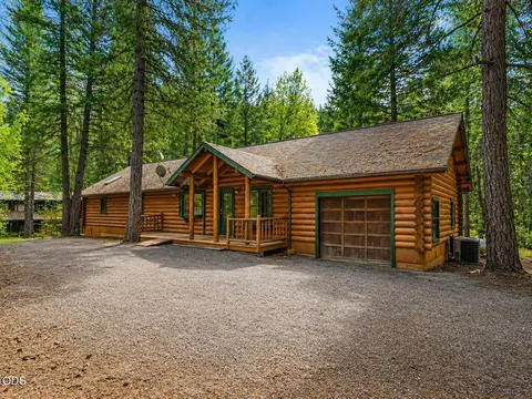 453 Glendon Rd, Kerby, OR 97531