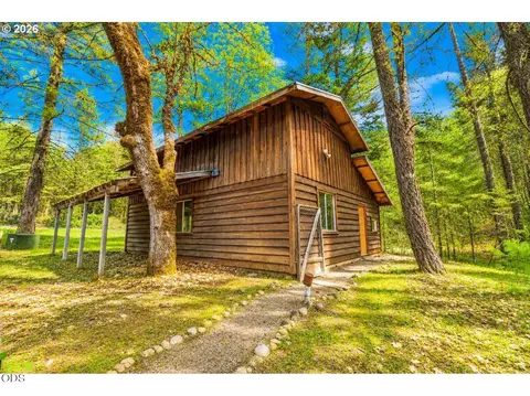 453 Glendon Rd, Kerby, OR 97531 photo 28
