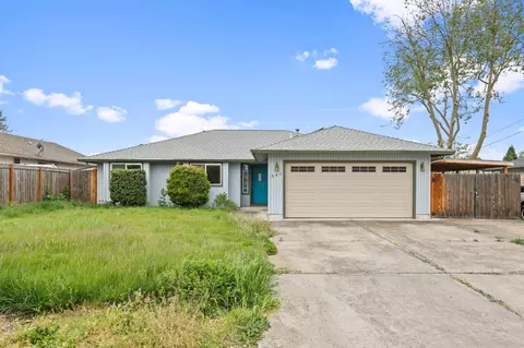 540 Jeanette Ave, Medford, OR 97501
