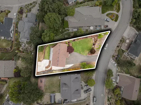 View/Area - 1553 Panoramic Loop, Grants Pass, OR 97527 photo 11 of 14
