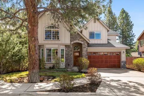 19543 Oceanspray Way, Bend, OR 97702